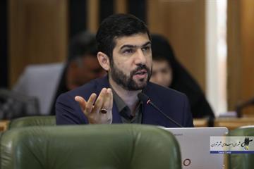 آخوندی در هشتاد و ششمین جلسه شورای اسلامی شهر تهران مطرح کرد: ۷-۸۶ صرف درآمد حاصل از فروش یک ملک در ساخت مترو